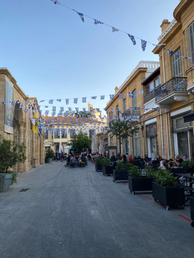 Unique Studios Phaneromenis 41 - Down Town Nicósia Exterior foto
